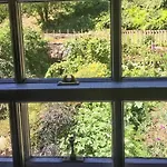 Holiday home Charming 200 Yr Old Mill House Right On The Water Bristol