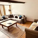 Holiday home Charming 200 Yr Old Mill House Right On The Water Bristol