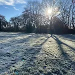 בית נופש Charming 200 Yr Old Mill House Right On The Water *